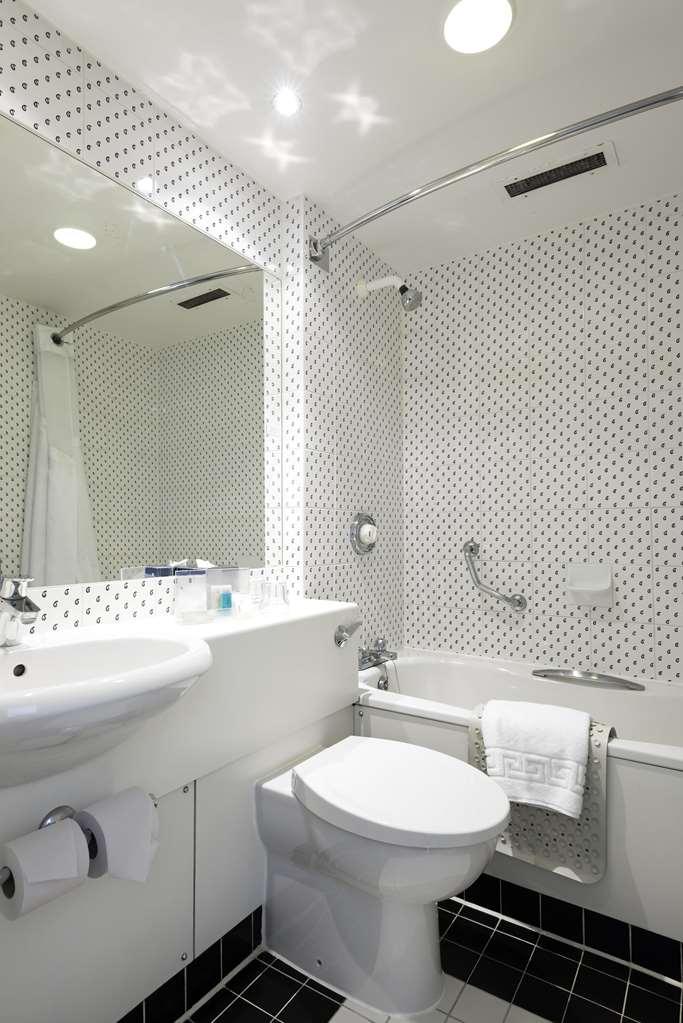 Best Western London Heathrow Ariel Hotel ヘイズ エクステリア 写真